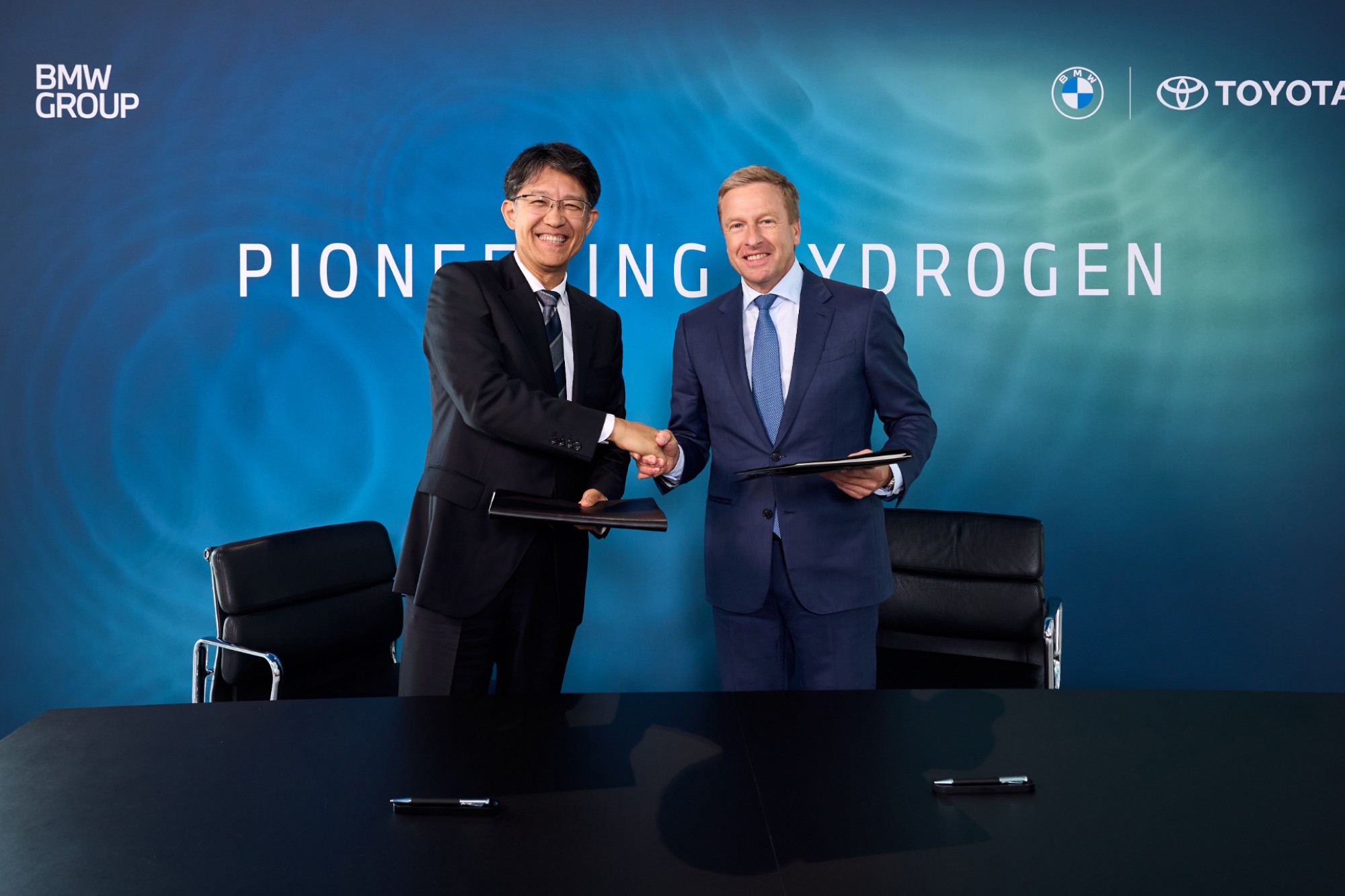 BMW and Toyota collaborate to develop Fuel Cell Electric Vehicle